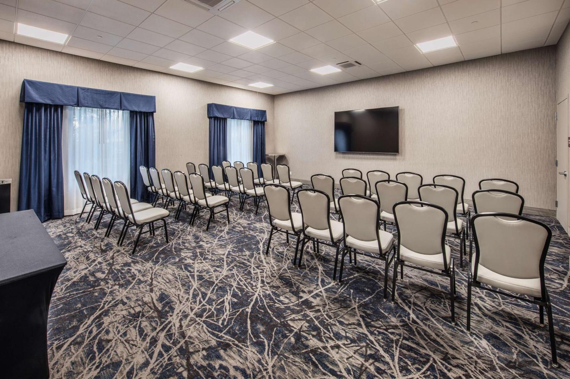 Doubletree By Hilton Monroe Township Cranbury Hotell Rossmoor Eksteriør bilde