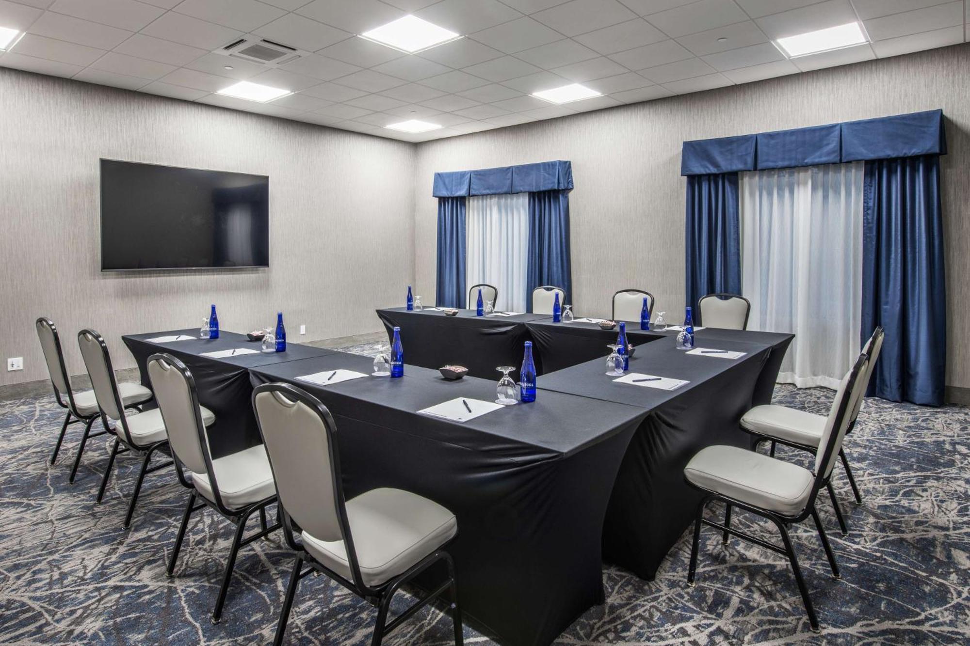 Doubletree By Hilton Monroe Township Cranbury Hotell Rossmoor Eksteriør bilde